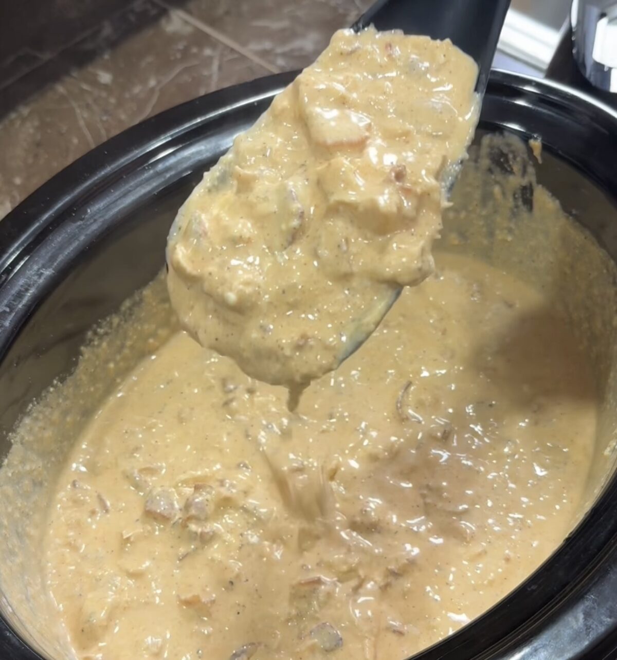 Slow Cooker "Crack Chicken" Dip-image