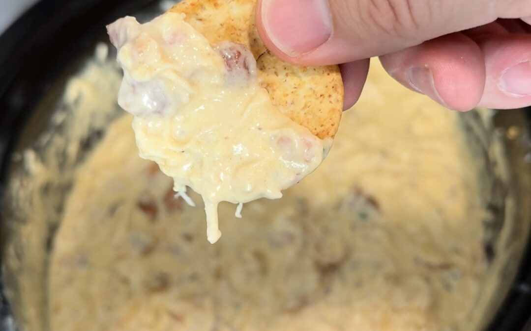 Slow Cooker Crack Chicken Dip