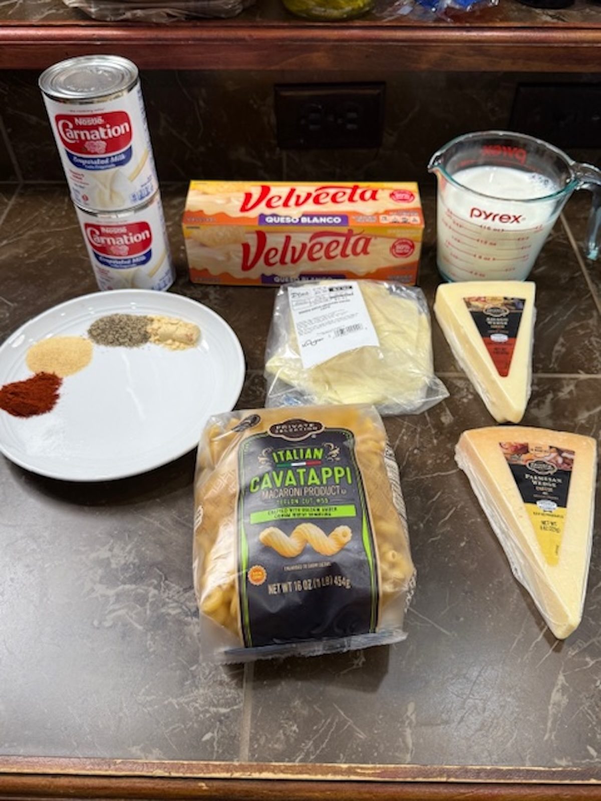 Ingredients for slow cooker mac and cheese.