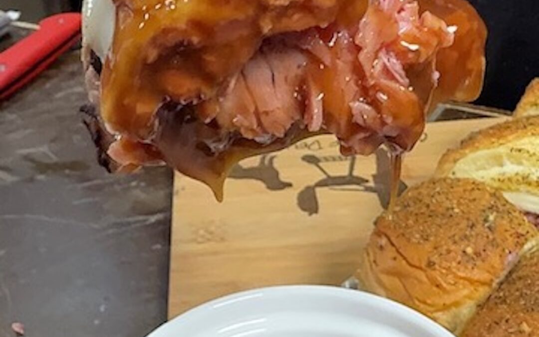 Roast Beef Sliders with Gravy