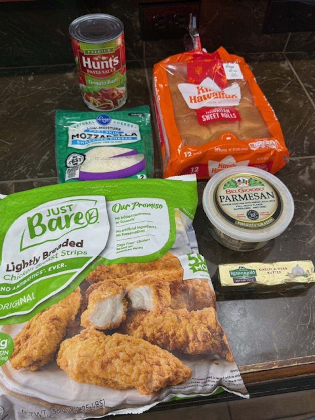 Ingredients for chicken parm sliders.