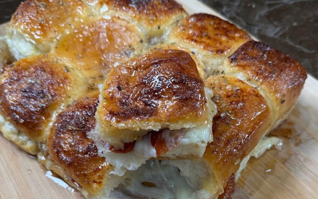 Pepperoni Pizza Sliders